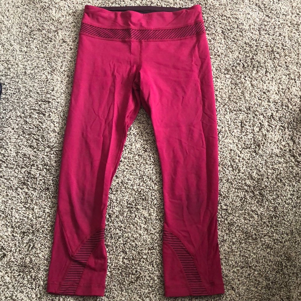 Lululemon crop leggings *excellent condition*